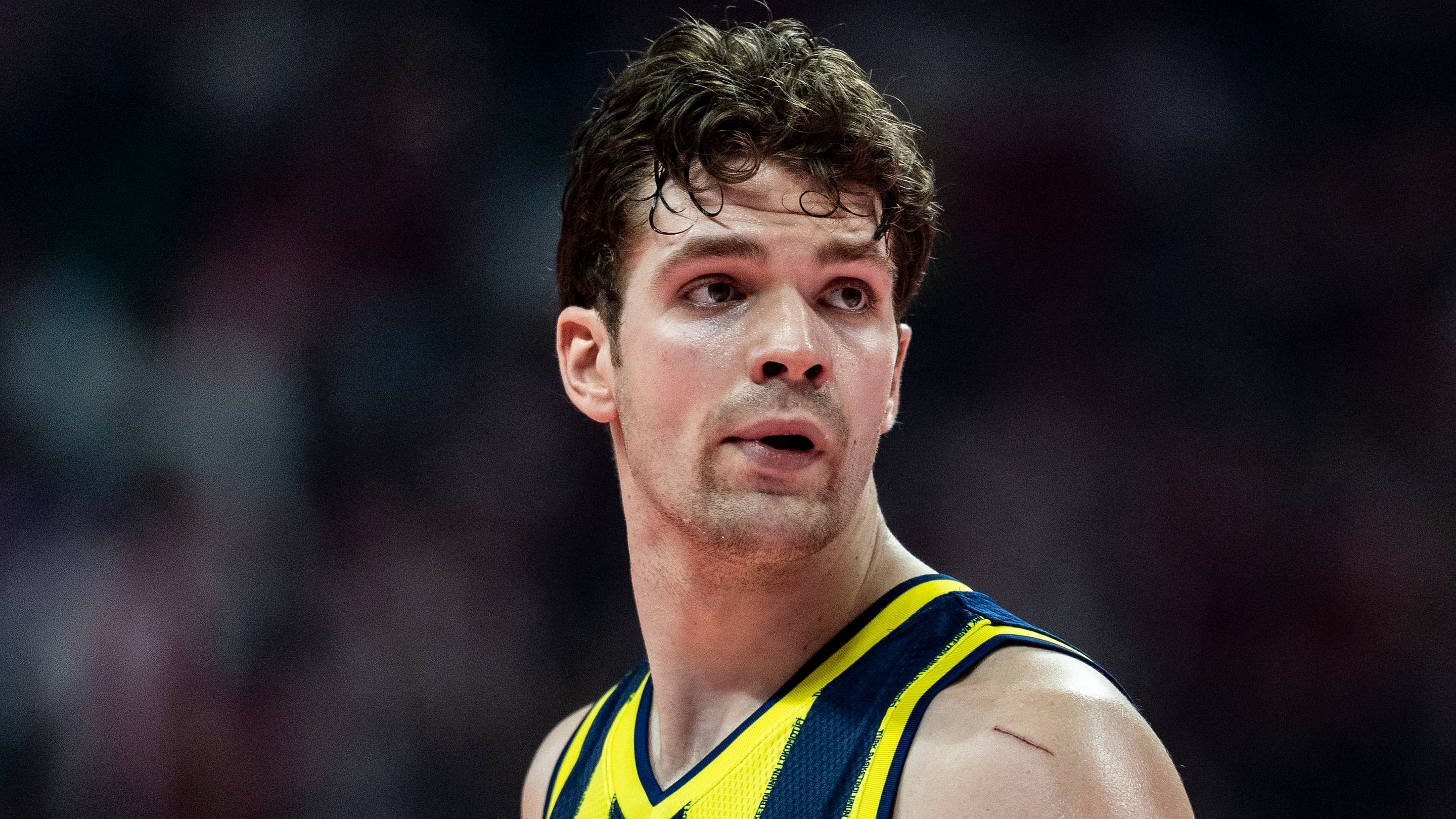 Tarik Biberovic can’t just rely on his shooting to crack the Mavericks’ rotation