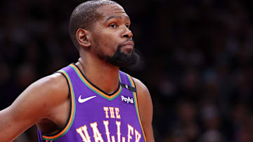 Houston Rockets v Phoenix Suns