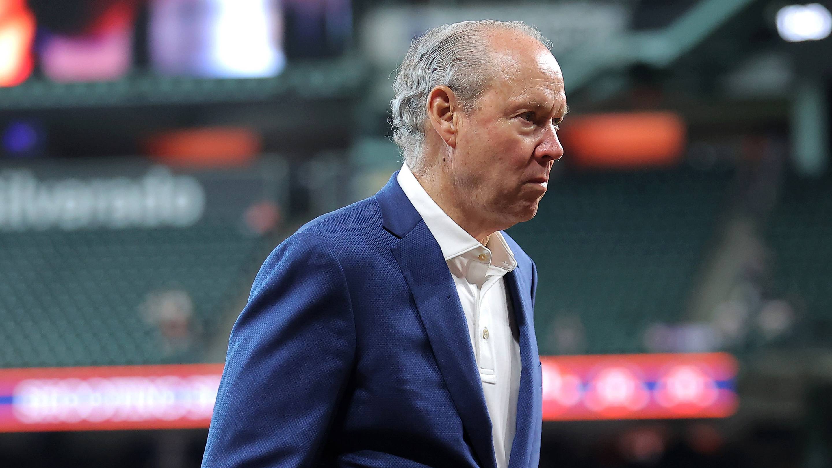 Astros hire new director of hitting from Guardians, but MLB insider smells a rat