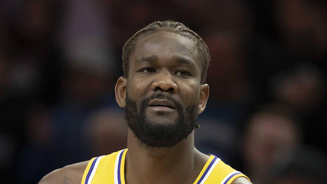 Los Angeles Lakers, Deandre Ayton