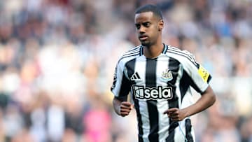 Alexander Isak verlässt Newcastle nach einer langen Transferposse