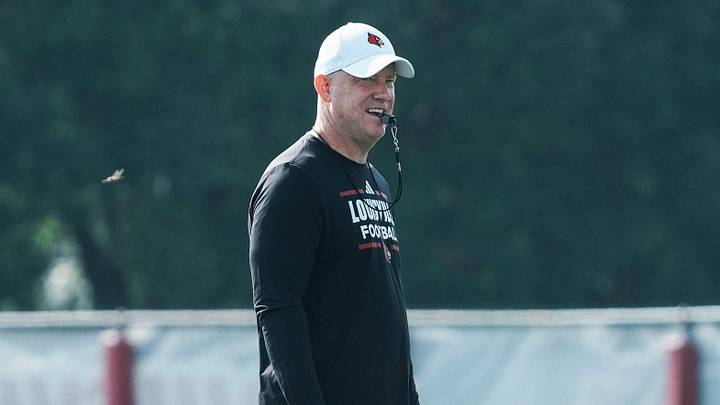 Jeff Brohm Pleased with Louisville's Efforts in First Scrimmage of Fall Camp