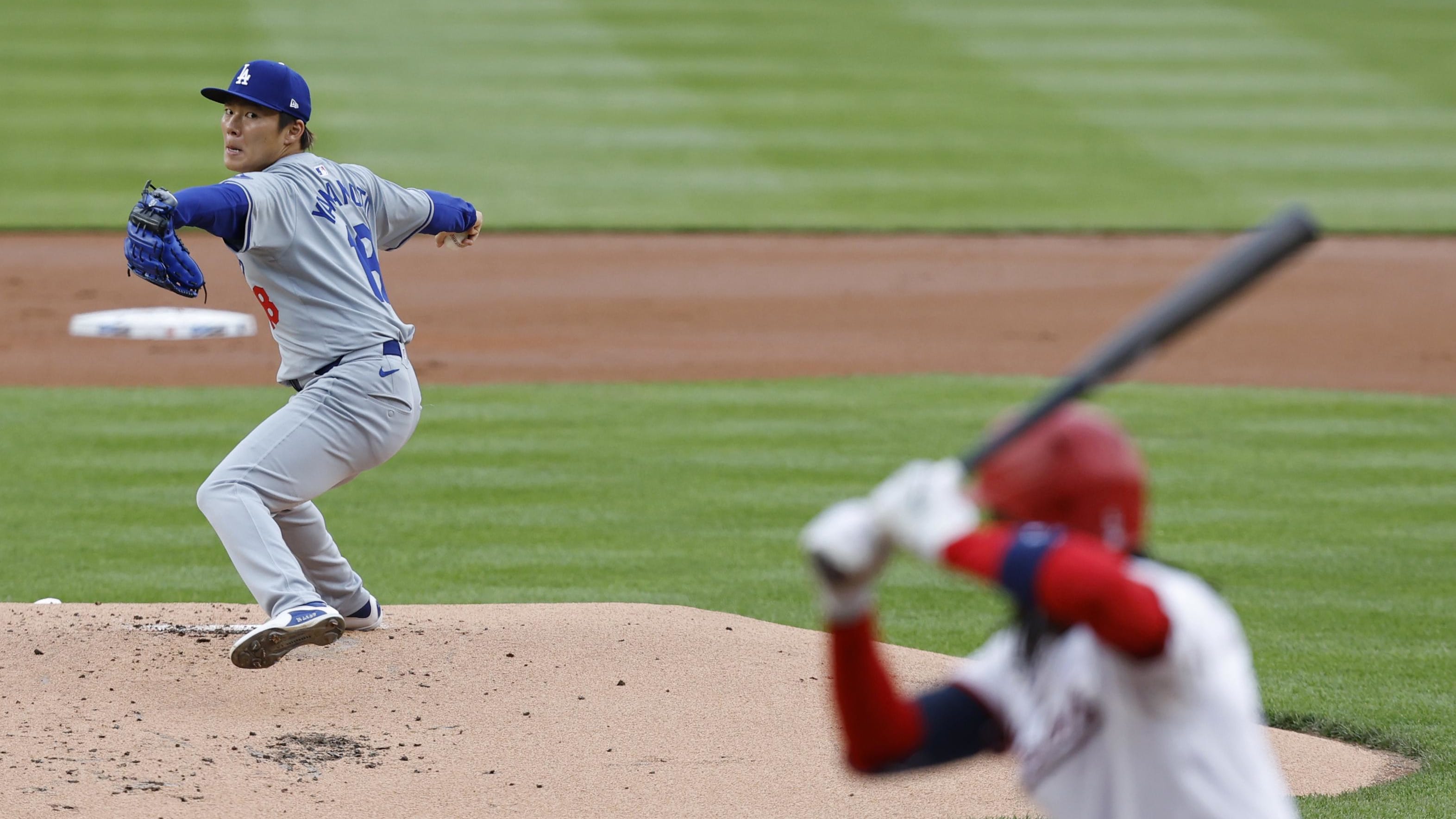 Los Angeles Dodgers starting pitcher Yoshinobu Yamamoto