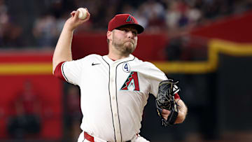 Burnes será operado de una cirugía Tommy John 