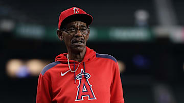 Los Angeles Angels v Texas Rangers