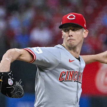 Cincinnati Reds starting pitcher Brandon Williamson (55) pitches against the St. Louis Cardinals during the second inning at Busch Stadium on Sept 11.