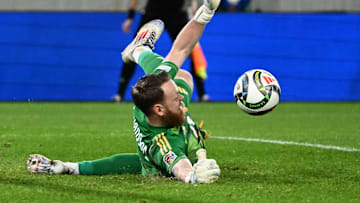 Viktor Johansson Shines for Sweden in UEFA Nations League Victory