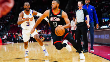 Phoenix Suns v Houston Rockets