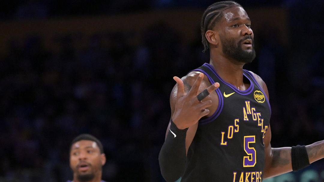 Deandre Ayton, Los Angeles Lakers