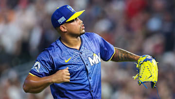 Pittsburgh Pirates v Minnesota Twins