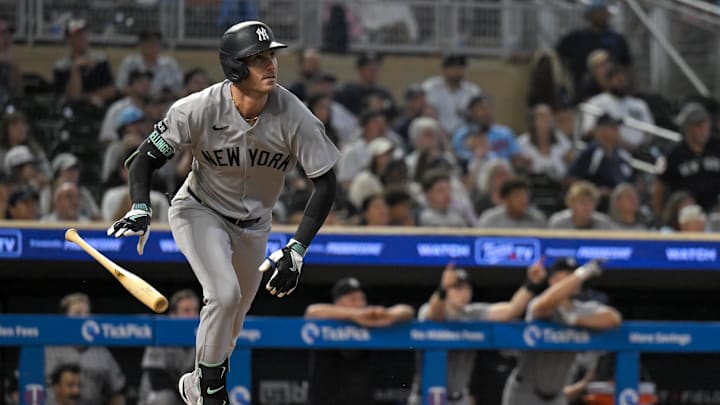 Sep 17, 2025; Minneapolis, Minnesota, USA; New York Yankees outfielder Cody Bellinger (35) hits a two-run home run against the Minnesota Twins during the ninth inning at Target Field. Mandatory Credit: Nick Wosika-Imagn Images
Sep 17, 2025; Minneapolis, Minnesota, USA; New York Yankees outfielder Cody Bellinger (35) hits a two-run home run against the Minnesota Twins during the ninth inning at Target Field. Mandatory Credit: Nick Wosika-Imagn Images