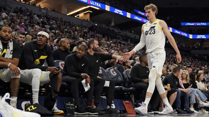 Utah Jazz forward Lauri Markkanen (23) is off to a hot start this season, averaging 21.5 PPG and 8.8 REBs.