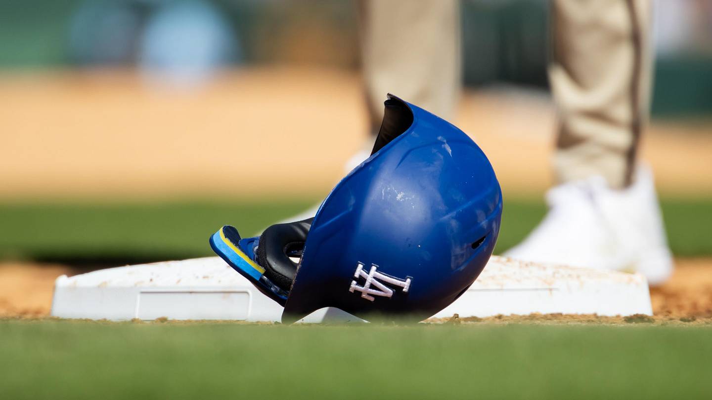 Dodgers Eye Contract Extension for NLCS MVP Tommy Edman Following World Series Win - News Directory 3