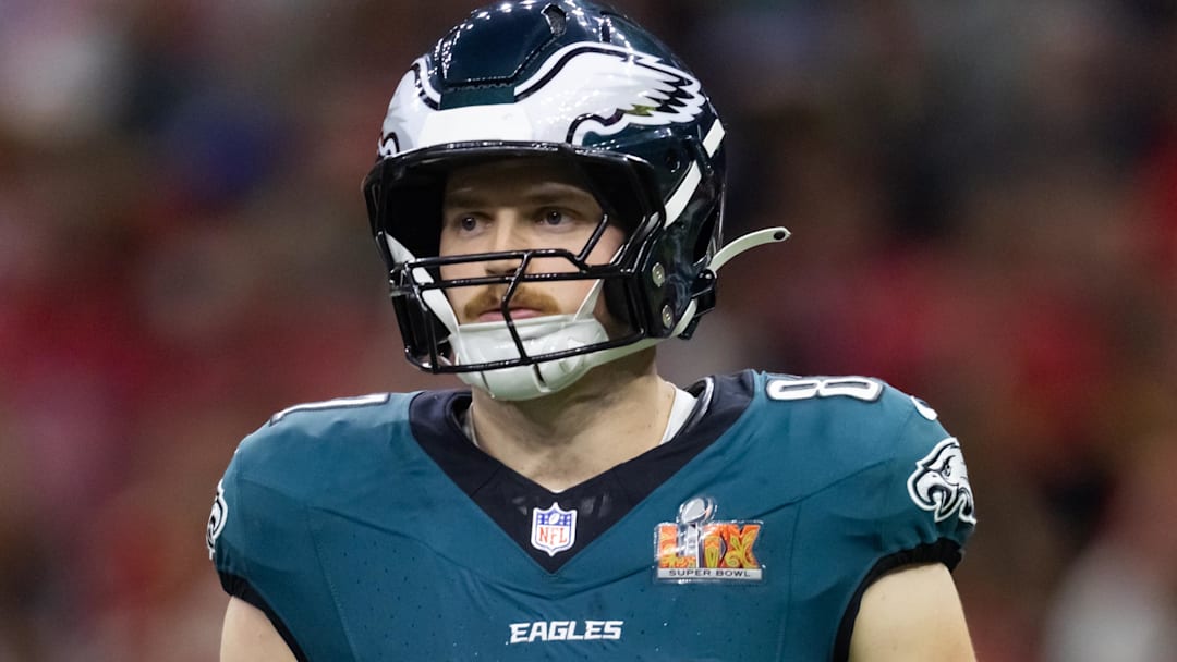 Feb 9, 2025; New Orleans, LA, USA; Philadelphia Eagles tight end Grant Calcaterra (81) against the Kansas City Chiefs during Super Bowl LIX at Ceasars Superdome. Feb 9, 2025; New Orleans, LA, USA; Philadelphia Eagles tight end Grant Calcaterra (81) against the Kansas City Chiefs during Super Bowl LIX at Ceasars Superdome.