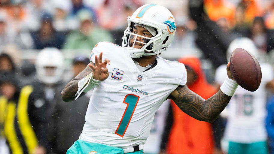Dolphins quarterback Tua Tagovailoa