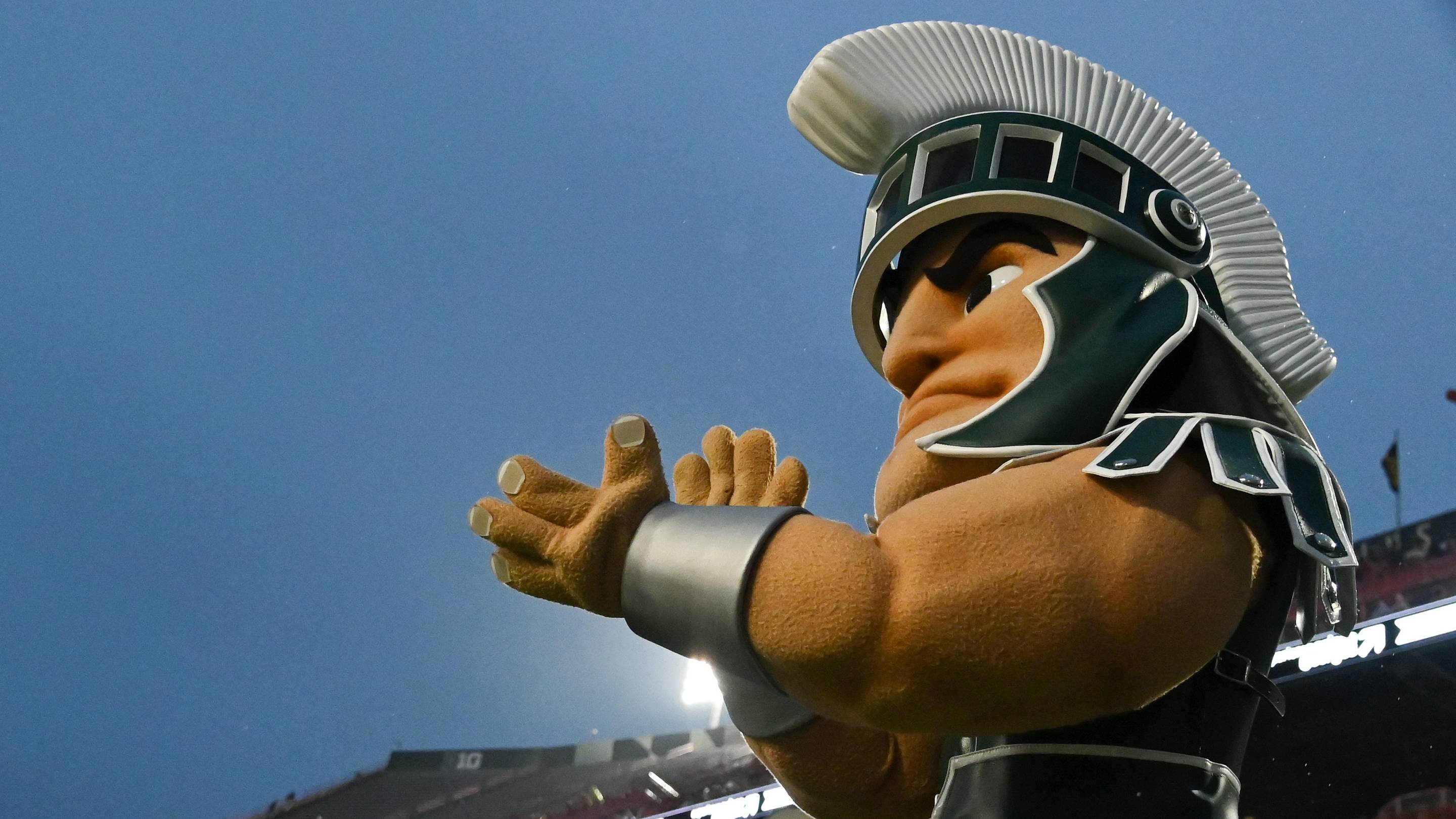 Why the Big Ten needs to introduce The Odyssey Bowl to CFB