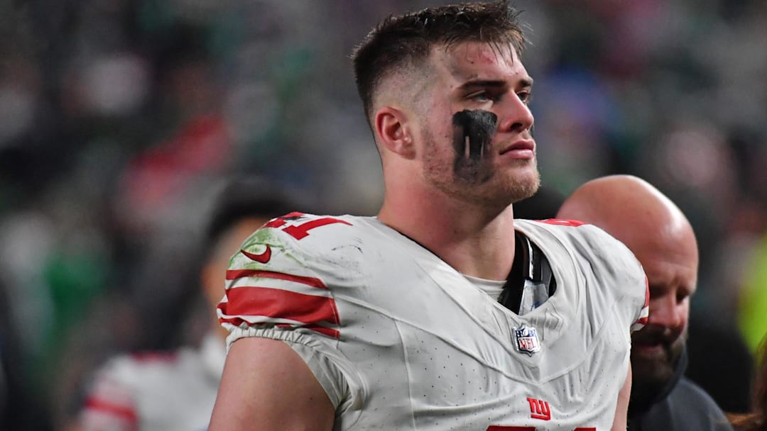 Dec 25, 2023; Philadelphia, Pennsylvania, USA; New York Giants linebacker Micah McFadden (41) against the Philadelphia Eagles at Lincoln Financial Field. Mandatory Credit: Eric Hartline-Imagn Images