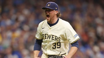 Division Series - Chicago Cubs v Milwaukee Brewers - Game Five