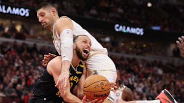 Golden State Warriors v Chicago Bulls