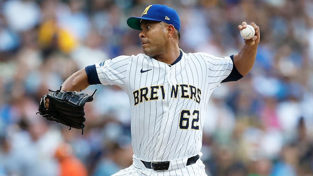 Miami Marlins v Milwaukee Brewers