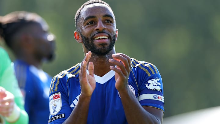 Oxford United v Leicester City - Sky Bet Championship