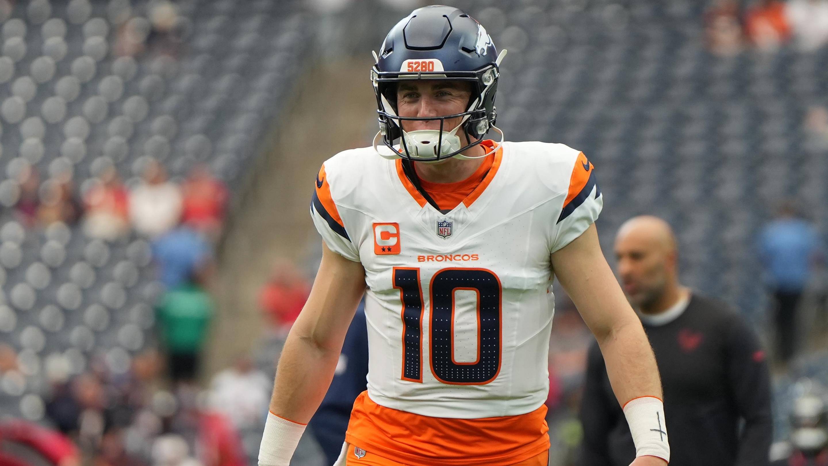 Bo Nix On the Brink of Incredible Historical Milestone