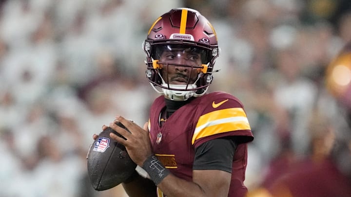 Commanders quarterback Jayden Daniels returned to practice after spraining his knee. Commanders quarterback Jayden Daniels returned to practice after spraining his knee.