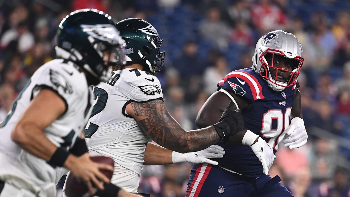 Falcons Sign Defensive Lineman Roberts From Panthers Practice Squad