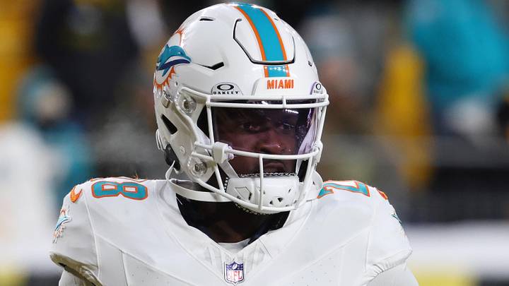 Miami Dolphins running back De'Von Achane