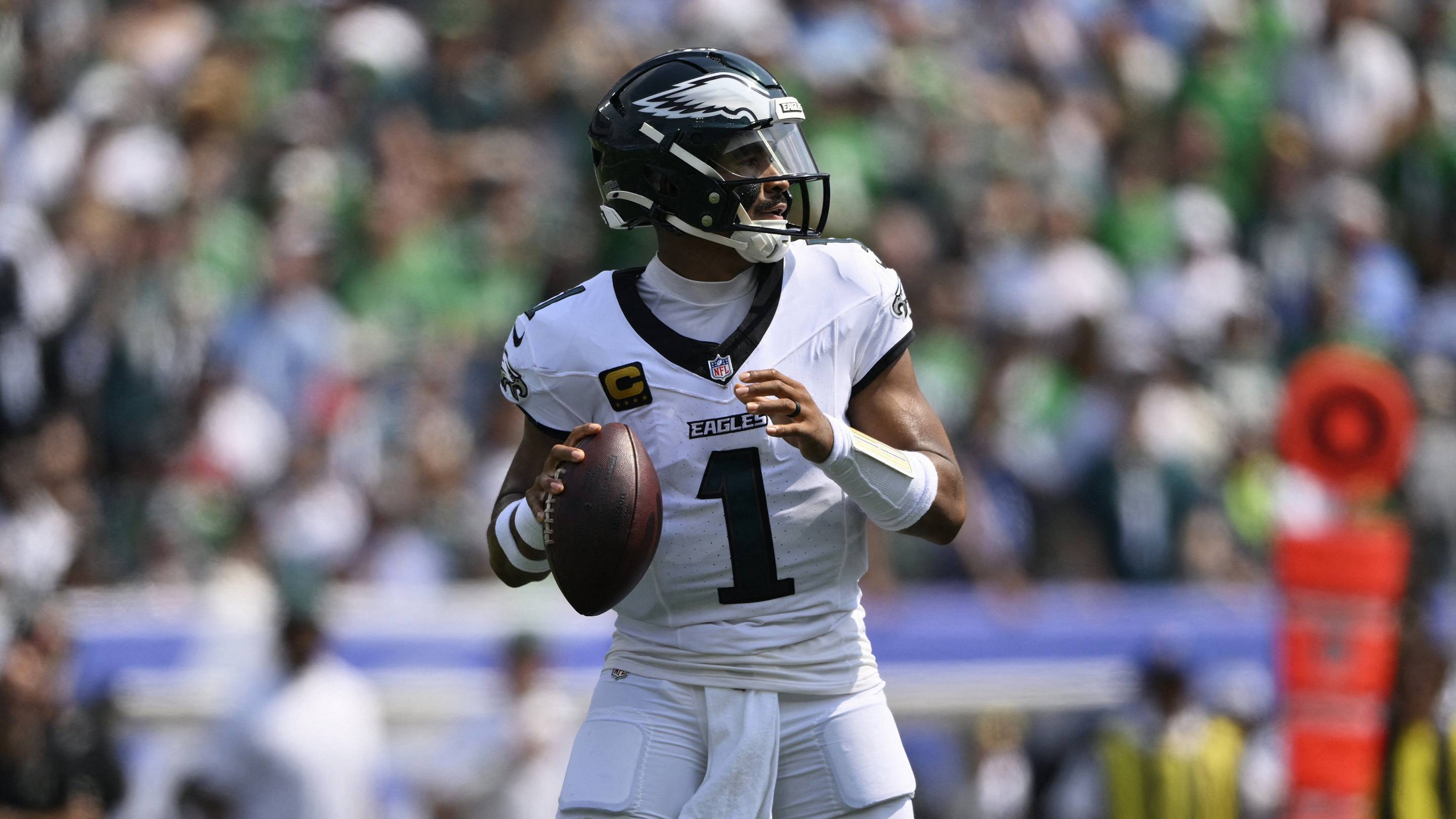 Jalen Hurts proved why the Eagles can't afford a Saquon Barkley injury
