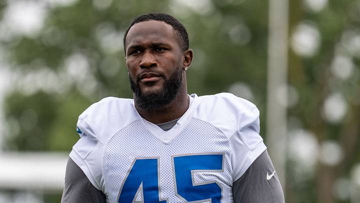 Detroit Lions linebacker Devin White (45) looks on