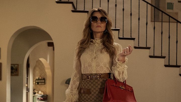 NO GOOD DEED. Linda Cardellini as Margo in Episode 101 of No Good Deed. Cr. SAEED ADYANI/Netflix © 2024