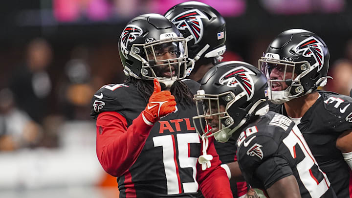 Sep 8, 2024; Atlanta, Georgia, USA; Atlanta Falcons linebacker Matthew Judon (15) on the field during the game against the Pittsburgh Steelers at Mercedes-Benz Stadium. Mandatory Credit: Dale Zanine-Imagn Images