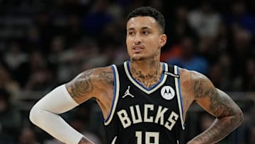 New York Knicks v Milwaukee Bucks