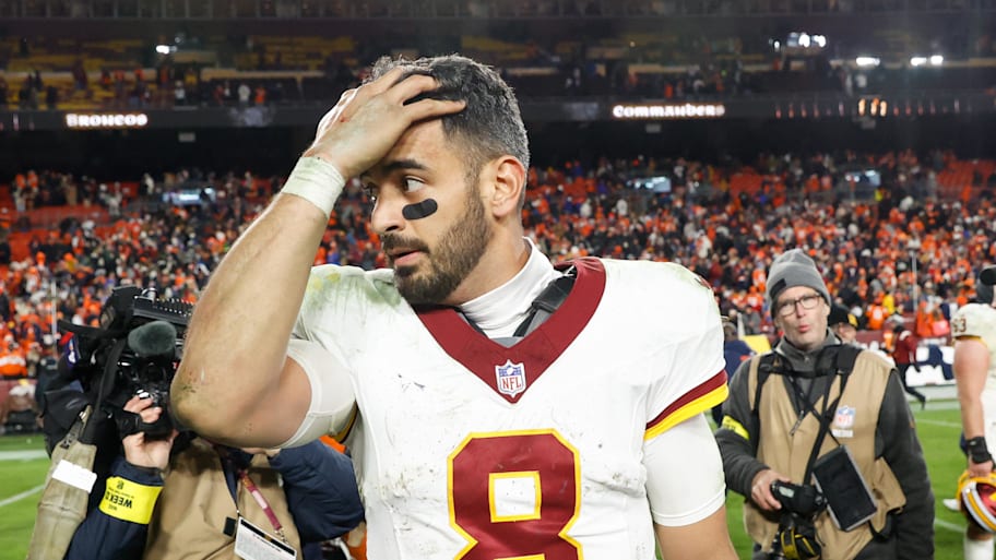 Washington Commanders quarterback Marcus Mariota