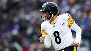 Aaron Rodgers QB Pittsburgh Steelers 