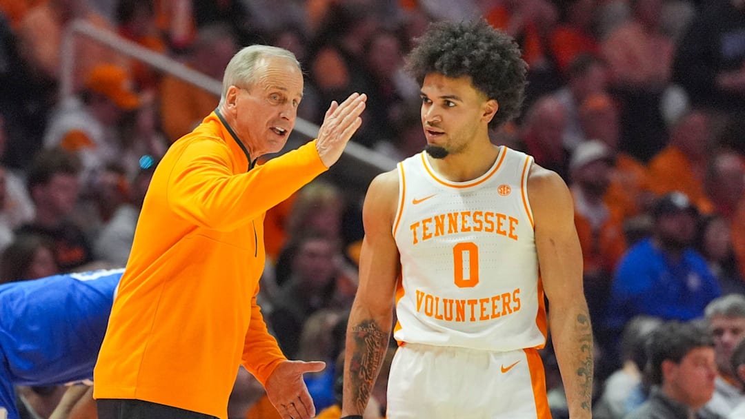  Tennessee guard Ja'Kobi Gillespie (0)