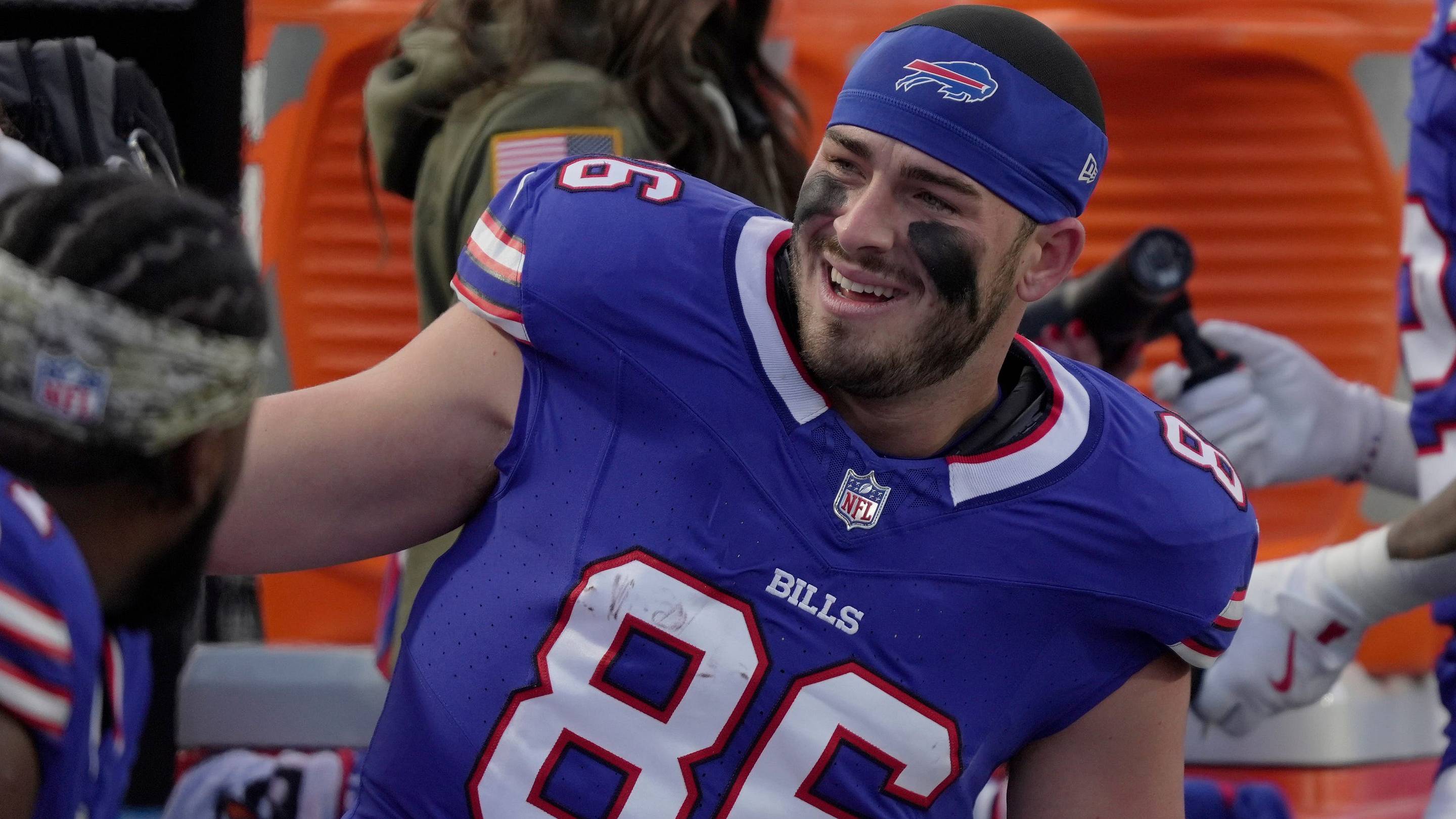 Dalton Kincaid Teams Up With Pat McAfee During Bills' Bye Week