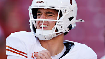 Arch Manning, Texas v Arkansas