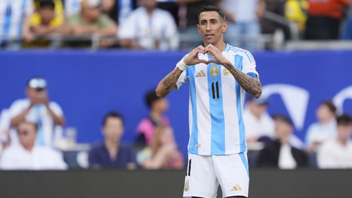 Ángel Di María puso el único tanto con el cual Argentina venció a Ecuador en choque amistoso.