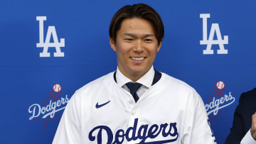 Yoshinobu Yamamoto fue presentado por los Dodgers 