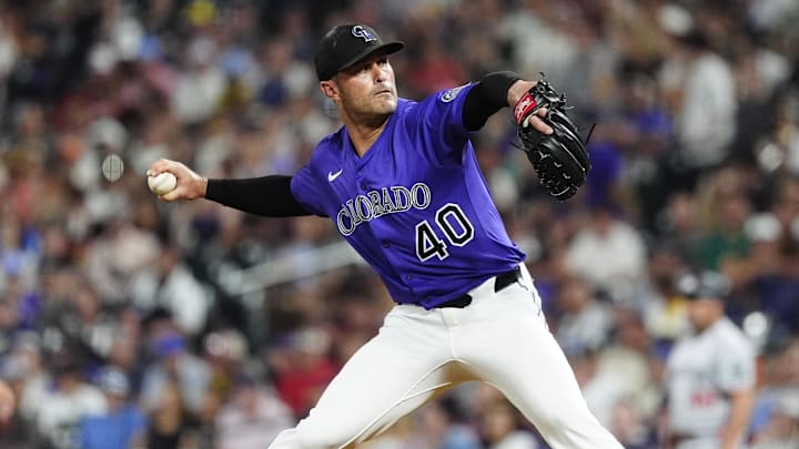 The Colorado Rockies are trading reliever Tyler Kinley to the Atlanta Braves. The Colorado Rockies are trading reliever Tyler Kinley to the Atlanta Braves.