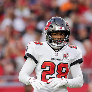 Aug 23, 2025; Tampa, Florida, USA; Tampa Bay Buccaneers safety Shilo Sanders (28) lines up against the Buffalo Bills in the first quarter at Raymond James Stadium. Mandatory Credit: Nathan Ray Seebeck-Imagn Images