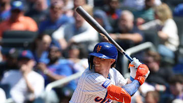 Philadelphia Phillies v New York Mets