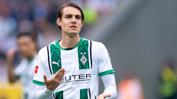 Florian Neuhaus bekommt eine Strafe