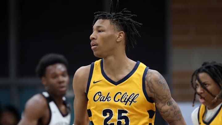 Davion Adkins (25) and Oak Cliff Faith Family Academy (TX) faced Utah Prep Academy during the Hoophall West High School Invitational at Highland High School during the 2024-25 season. Adkins, a four-star center, committed to Kansas on Sunday.