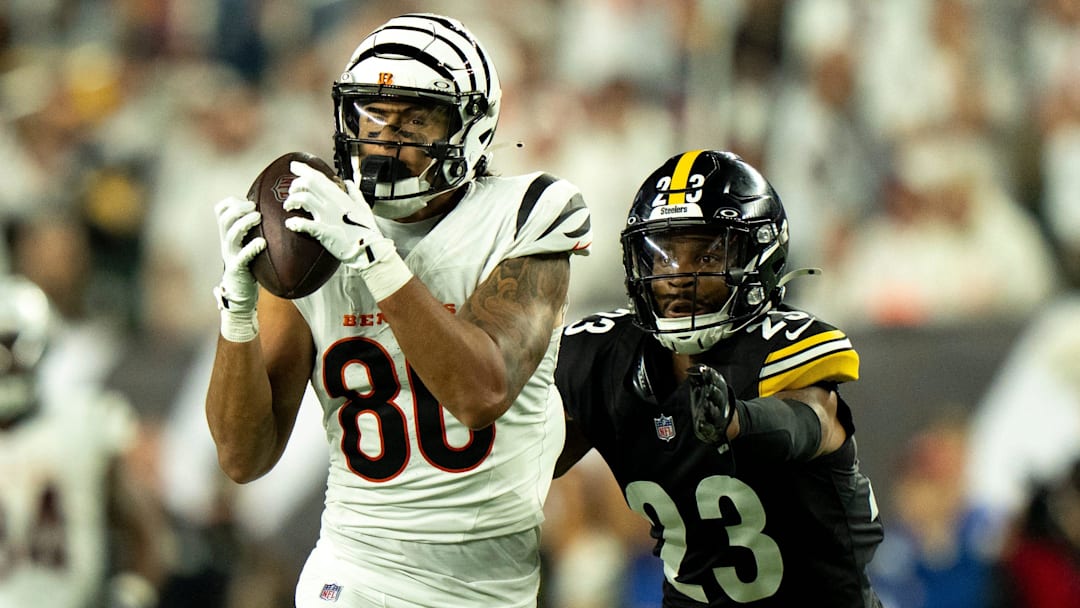 Cincinnati Bengals wide receiver Andrei Iosivas (80) catches a pass as Pittsburgh Steelers cornerback Darius Slay (23) defends in the third quarter of the NFL game between the Cincinnati Bengals and Pittsburgh Steelers at Paycor Stadium in Cincinnati on Oct. 16, 2025.