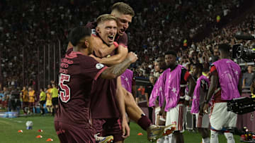 Lanús vence em La Fortaleza e abre vantagem contra o Flamengo 