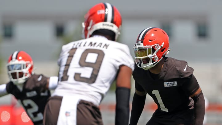 Browns safety Juan Thornhill (1) participates in drills during minicamp, Thursday, June 13, 2024, in Berea.