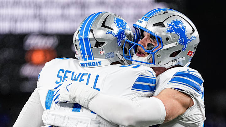 Lions offensive tackle Penei Sewell put together a historic performance on Monday night against the Ravens. Lions offensive tackle Penei Sewell put together a historic performance on Monday night against the Ravens.